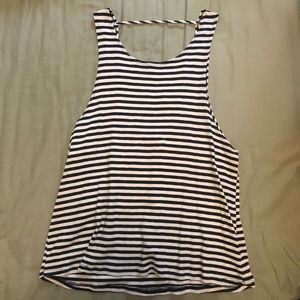 F21 Loose Open-Back Tank